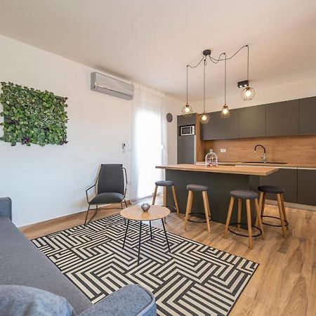 Luxury Apartments - La Vir 3 & 4 Exterior foto