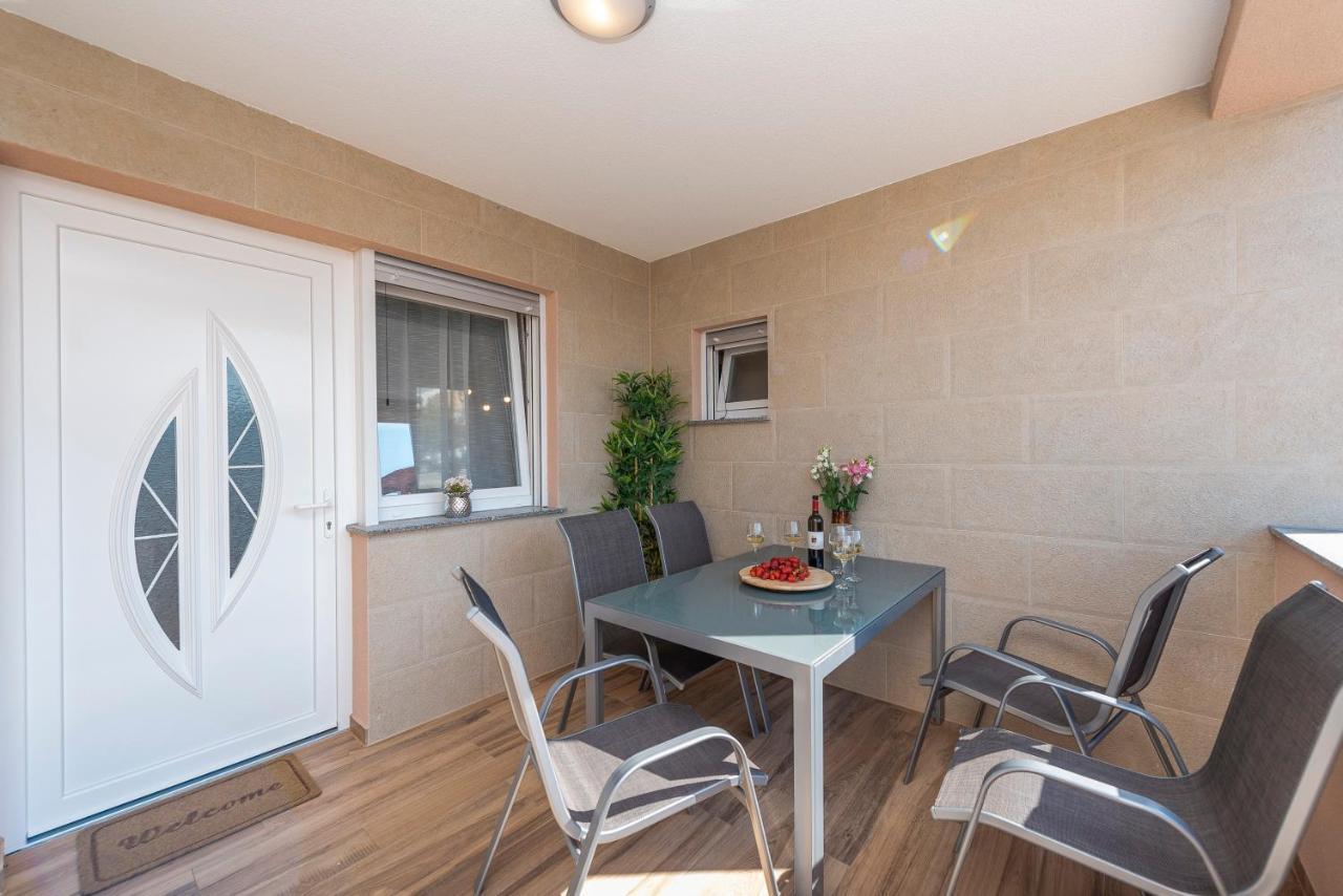 Luxury Apartments - La Vir 3 & 4 Exterior foto